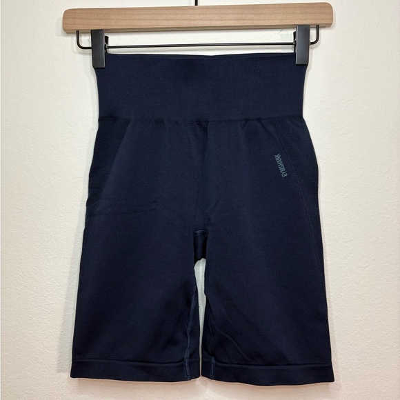 Gymshark Flex Cycling Shorts in Navy - Picture 2 of 12
